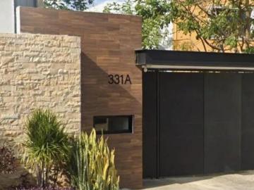 Casa de 740 m² con 4 recámaras en venta en Fundura Montebello