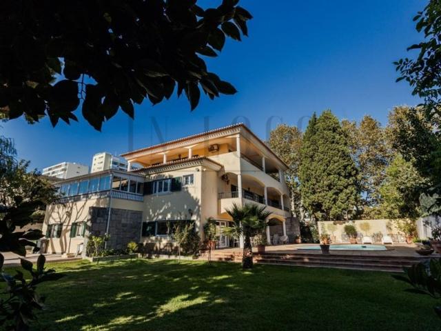 Casa de 761 m² à venda Cascais, Lisboa