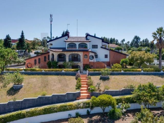 Casa de 762 m² à venda Águeda, Aveiro