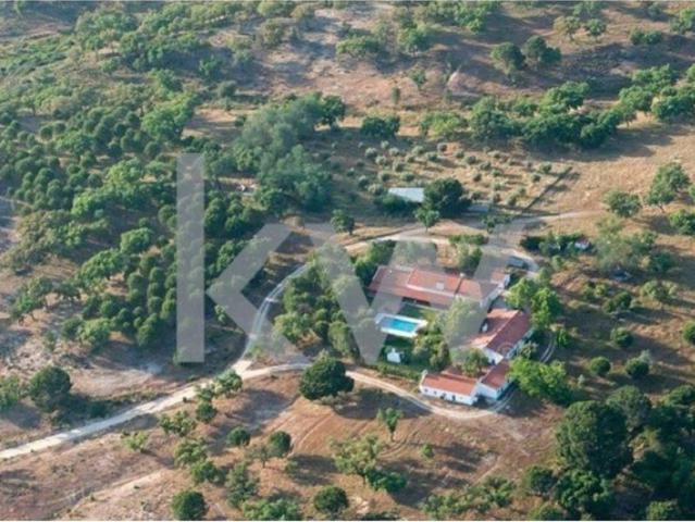 Casa de 846 m² à venda Ponte de Sôr, Portalegre