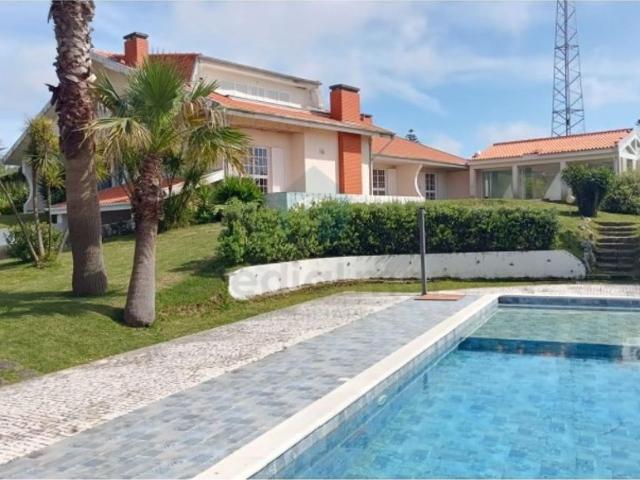 Casa de 875 m² à venda Vila Nova de Gaia, Porto