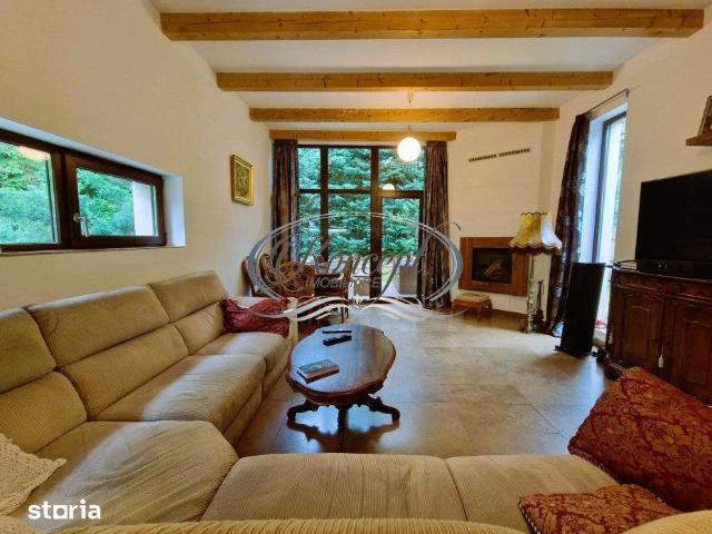 Casa deosebita in Faget