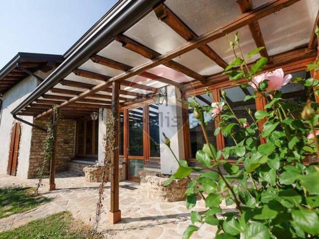 Casa di campagna in affitto di 145 m² in Via Cà Maitino, 3