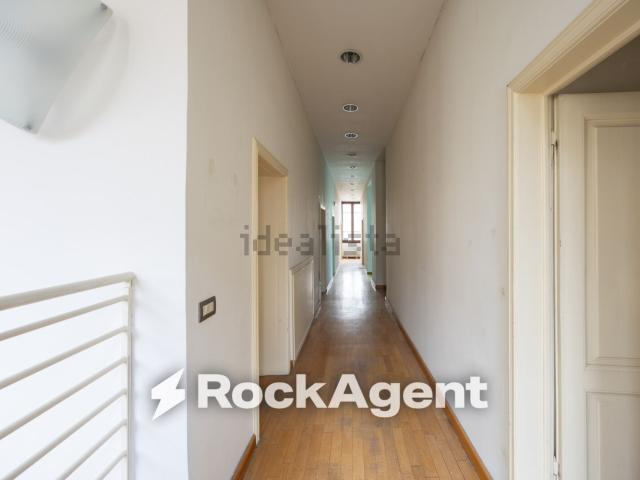 Casa di campagna in affitto di 716 m² in Piazzetta Spirito Santo
