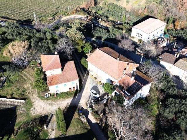 Casa di campagna in Localit Poggio