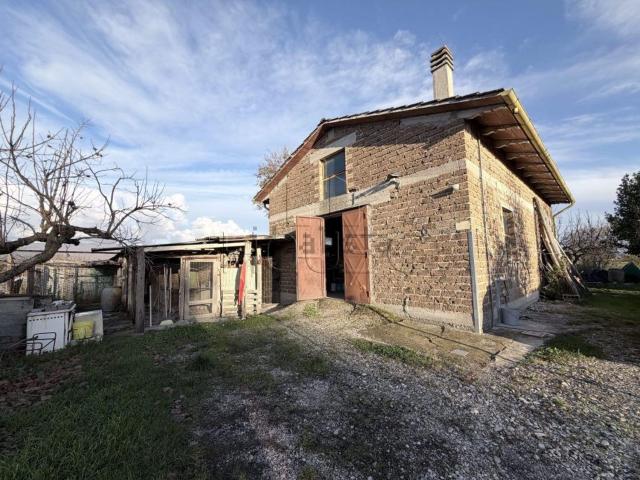 Casa di campagna in vendita di 105 m² in Località Ca&apos  De Conte, 3