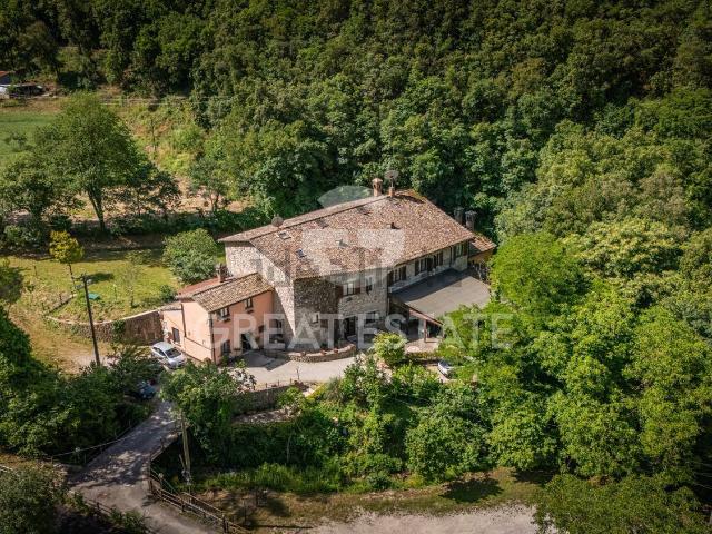 Casa di campagna in vendita di 1185 m² in Via Salto del Cieco