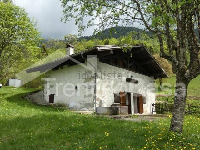 Casa di campagna in vendita di 110 m² in Località Deserta