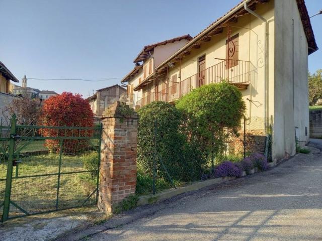 Casa di campagna in vendita di 124 m² in Via San Bernardino, 22
