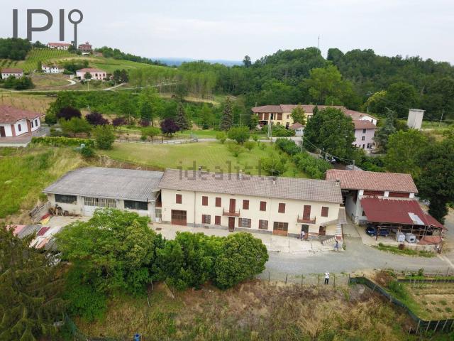 Casa di campagna in vendita di 1200 m² in Strada Provinciale 27