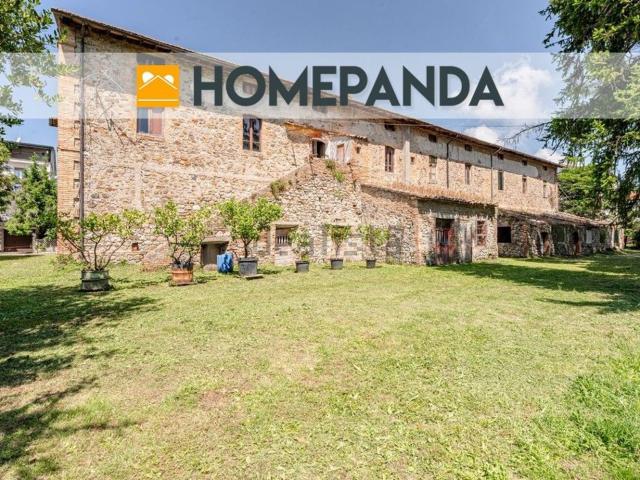 Casa di campagna in vendita di 1200 m² in Viale della Resistenza, 51