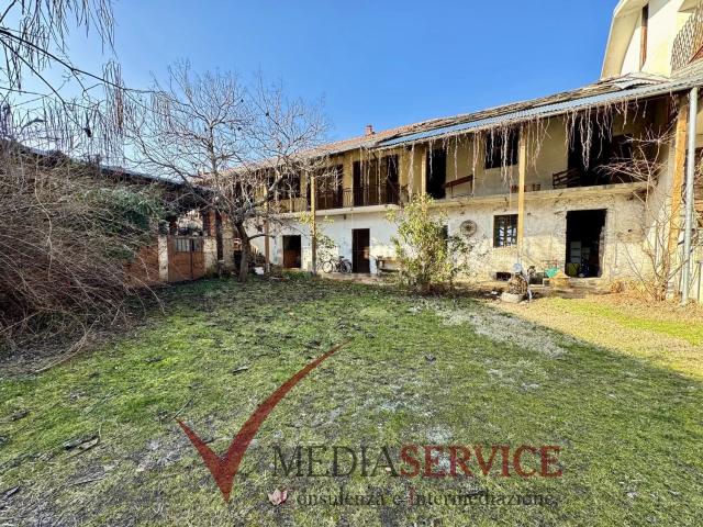 Casa di campagna in vendita di 120 m² in Via Ritanolo, 28