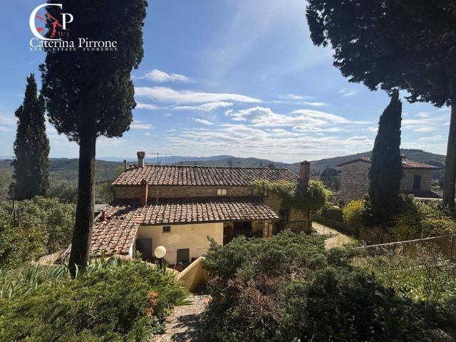 Casa di campagna in vendita di 130 m² in Via di Poggio al Luco, 10