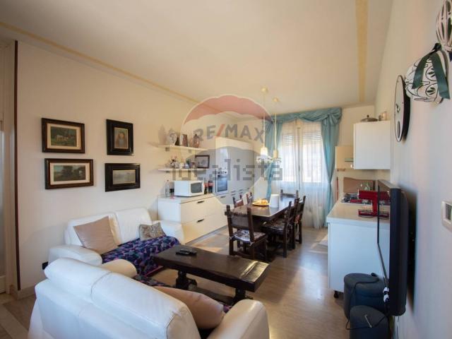 Casa di campagna in vendita di 1600 m² in Via Maggiore, 4