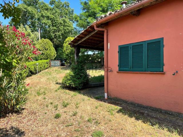 Casa di campagna in vendita di 150 m² in Contrada Castellaretta