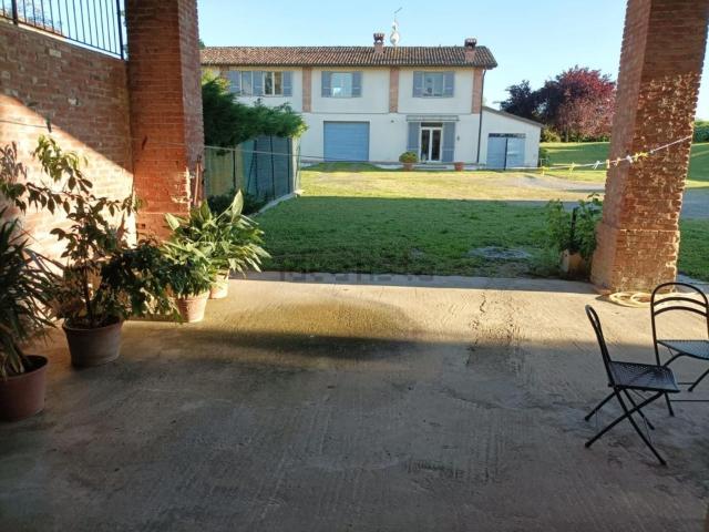 Casa di campagna in vendita di 200 m² in Strada Sarturano