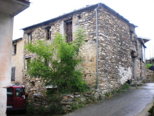 Casa di campagna in vendita di 150 m² in Via Barbei, 22