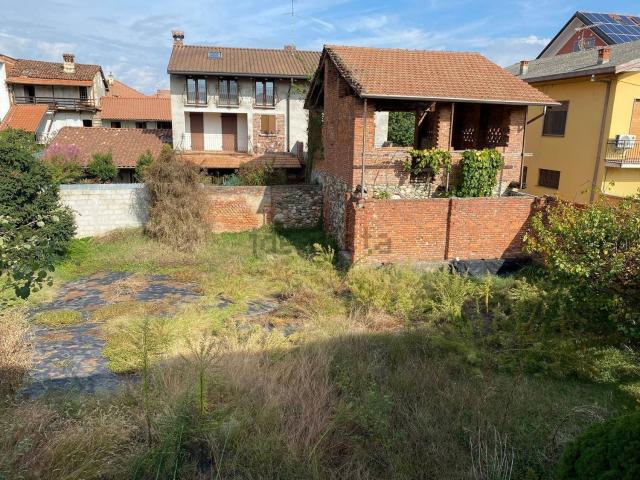 Casa di campagna in vendita di 160 m² in Via Giuseppe Verdi