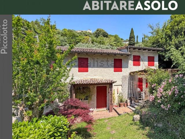 Casa di campagna in vendita di 170 m² in Via Foresto Nuovo