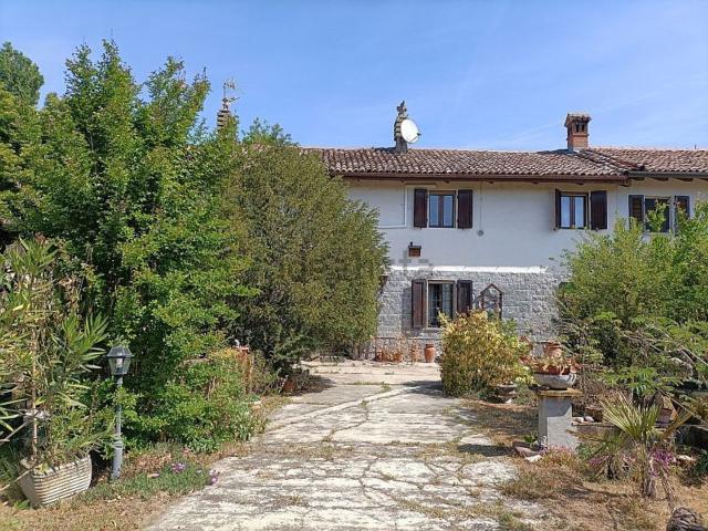 Casa di campagna in vendita di 215 m² in Corso Camillo Benso Cavour