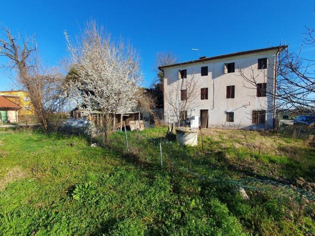 Casa di campagna in vendita di 235 m²