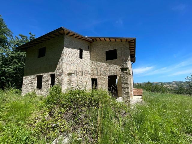 Casa di campagna in vendita di 250 m² in Contrada Filette