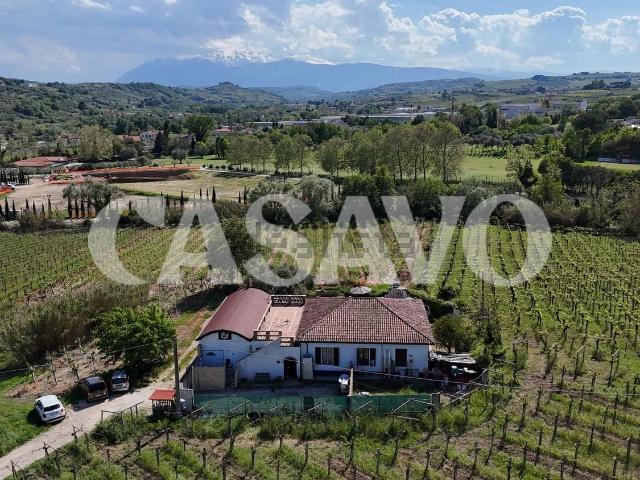 Casa di campagna in vendita di 280 m²