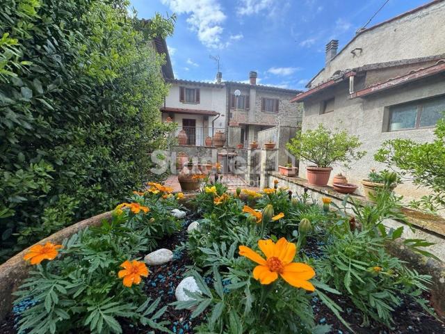 Casa di campagna in vendita di 290 m² in Via Poggio alla Croce San Polo