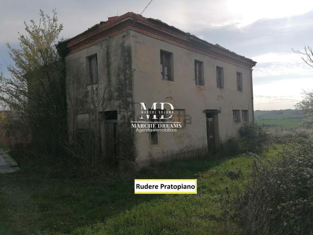 Casa di campagna in vendita di 300 m² in Corso garibaldi, 2