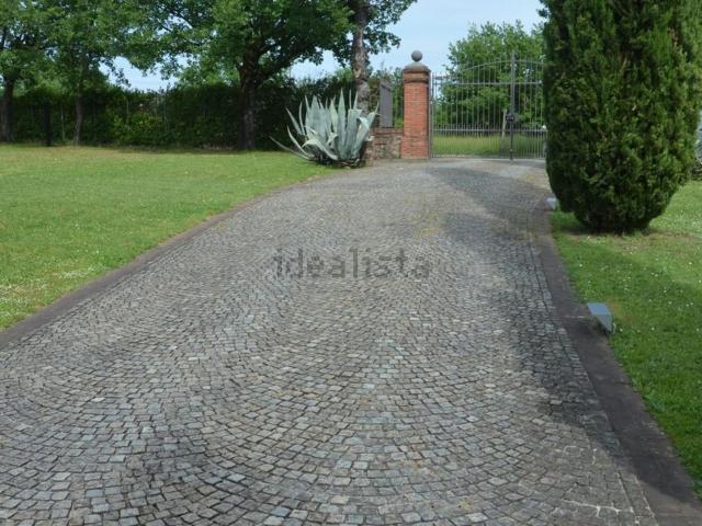 Casa di campagna in vendita di 320 m²