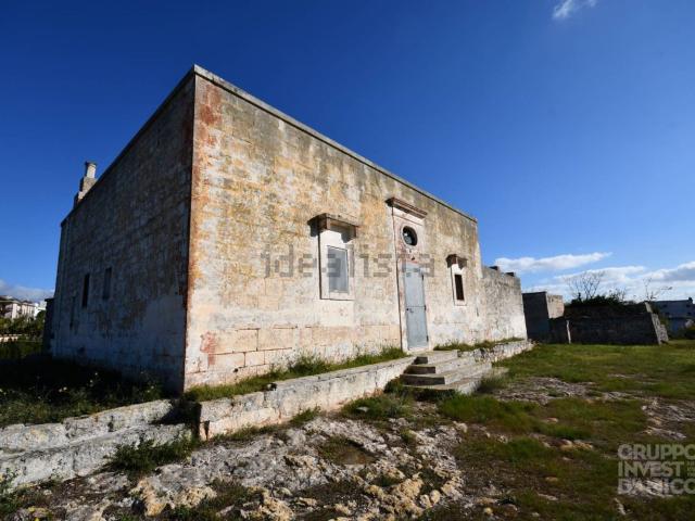 Casa di campagna in vendita di 320 m² in Via Amerigo Vespucci