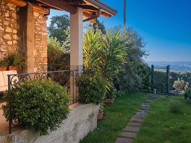 Casa di campagna in vendita di 337 m²