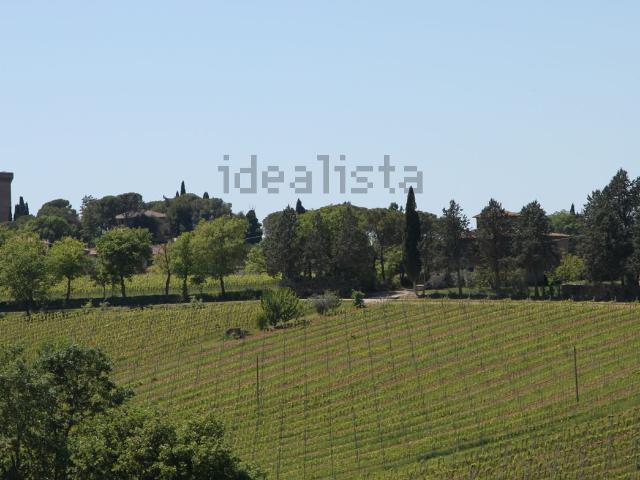 Casa di campagna in vendita di 340 m² in Via bibbiano