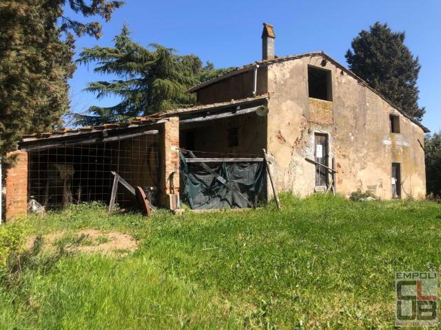 Casa di campagna in vendita di 350 m² in Via di Corniola