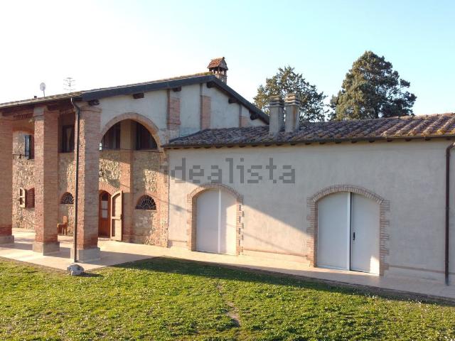 Casa di campagna in vendita di 390 m²