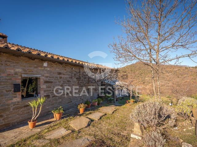 Casa di campagna in vendita di 406 m² in Strada Civitella Benazzone Morleschio