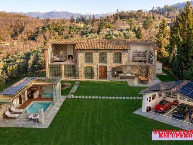 Casa di campagna in vendita di 400 m² in Via Macchino