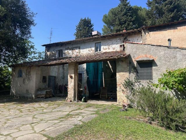 Casa di campagna in vendita di 433 m² in Via San Polo, 3