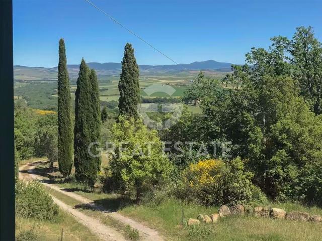 Casa di campagna in vendita di 460 m² in Via Diomede Leoni