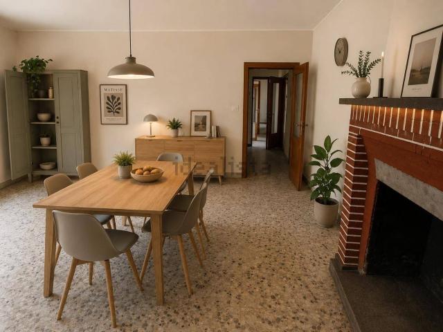 Casa di campagna in vendita di 460 m² in Via XX Settembre, 267