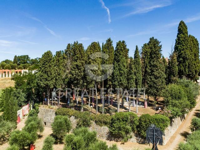 Casa di campagna in vendita di 507 m² in Piazza Giovanni Falcone