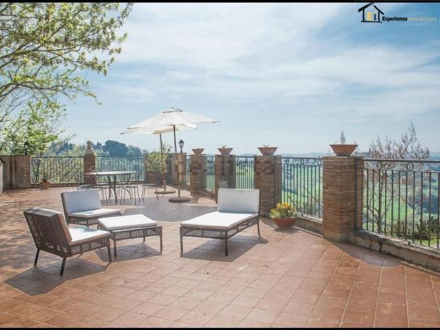 Casa di campagna in vendita di 500 m²