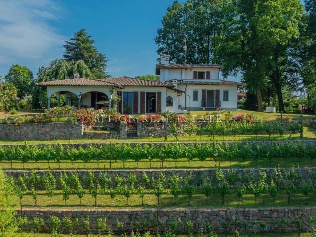 Casa di campagna in vendita di 500 m² in Via della Novaglia, 1