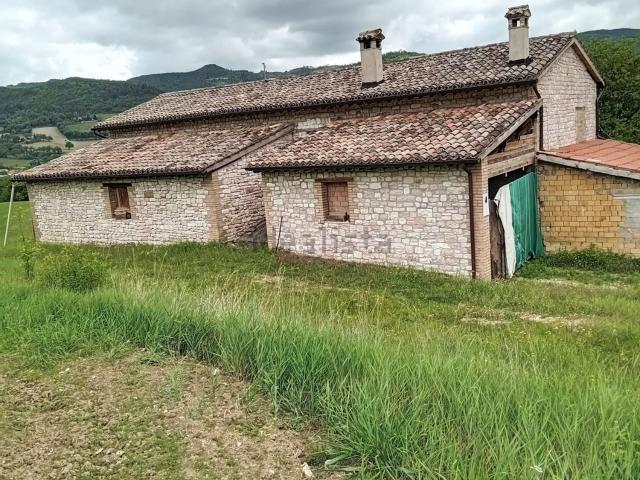 Casa di campagna in vendita di 550 m² in Via Molino del Locco