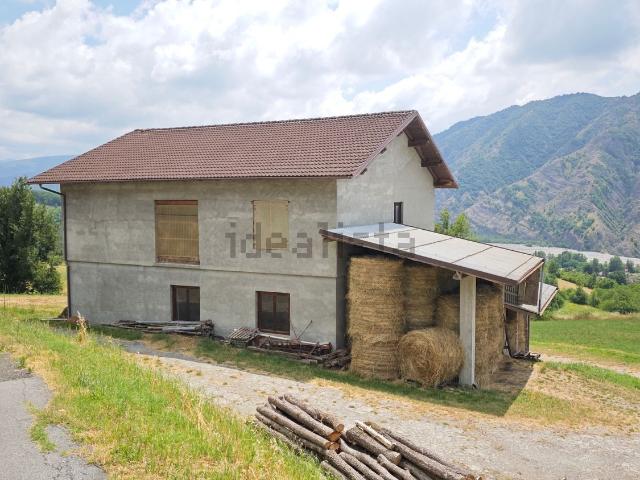 Casa di campagna in vendita di 600 m² in Località Prato