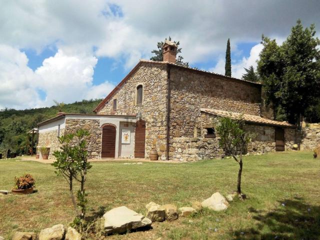 Casa di campagna in vendita di 620 m² in Strada Provinciale Montemassi