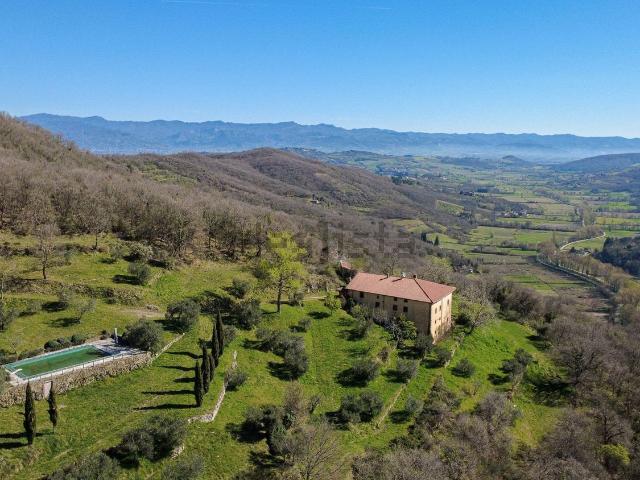 Casa di campagna in vendita di 650 m²