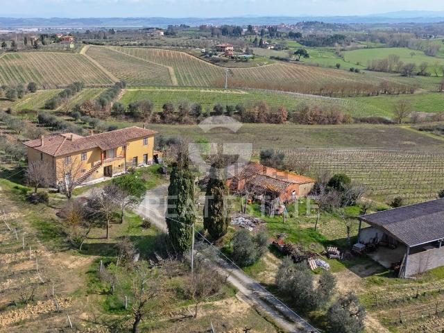 Casa di campagna in vendita di 684 m² in Via Calamandrei