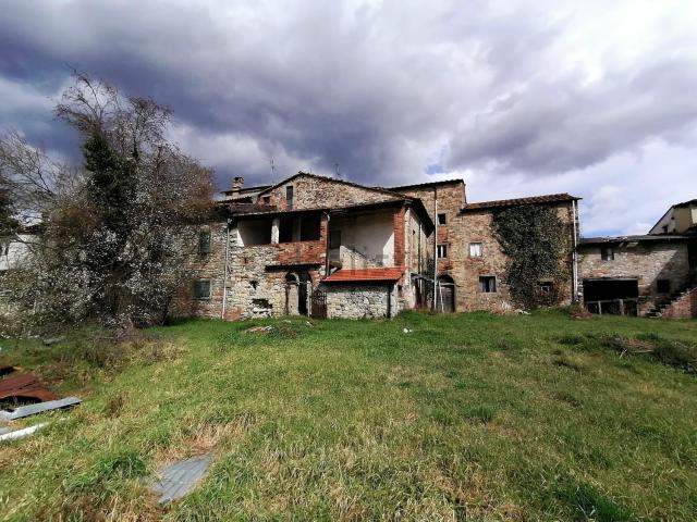 Casa di campagna in vendita di 699 m² in Località Sala