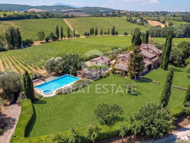 Casa di campagna in vendita di 690 m² in Via di Pescaia